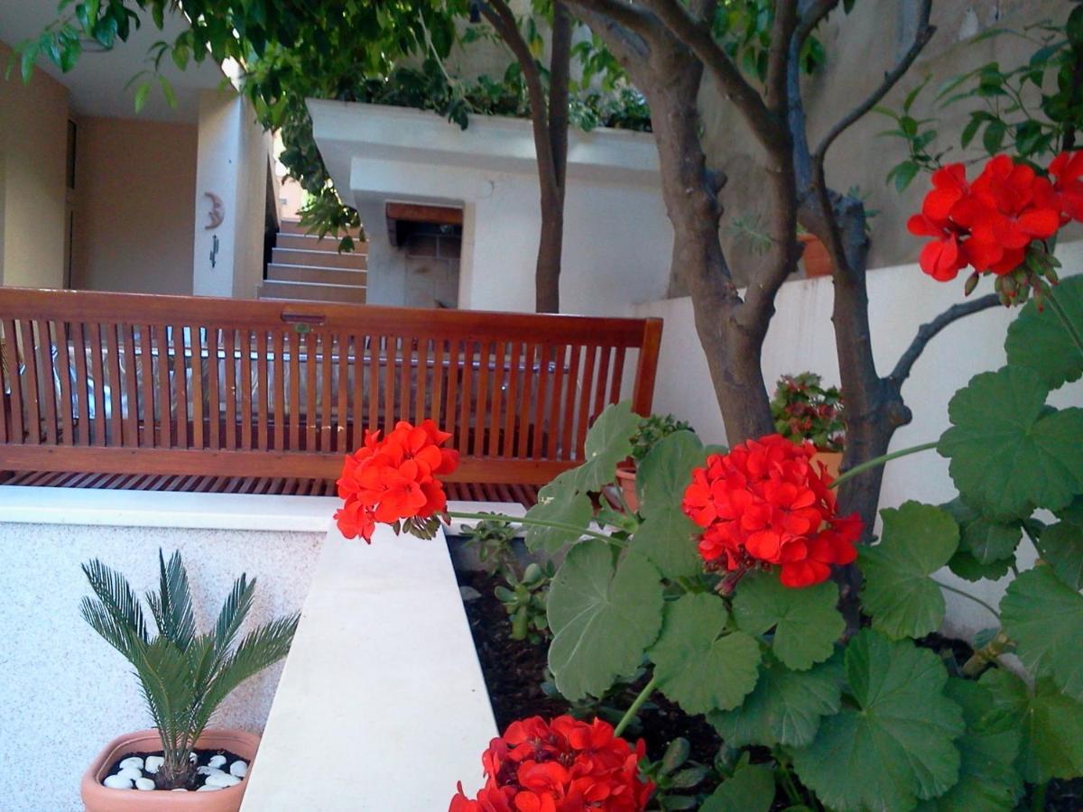 Apartments Jani Hvar Town Zimmer foto